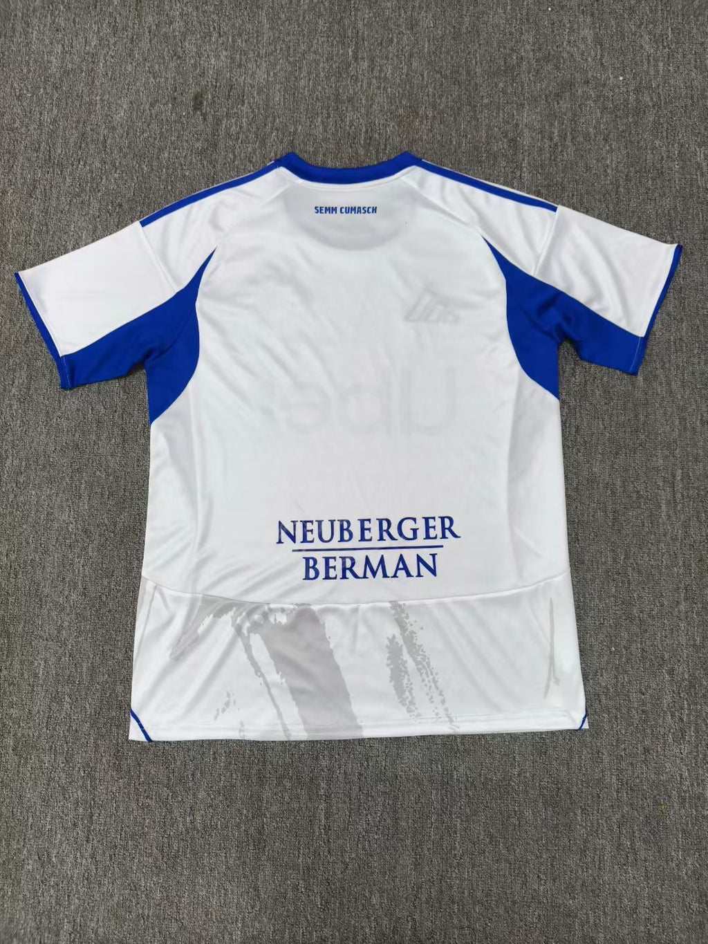 25-26 Como Extérieur