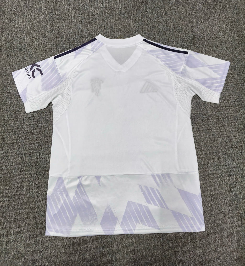 25-26 Manchester United Extérieur