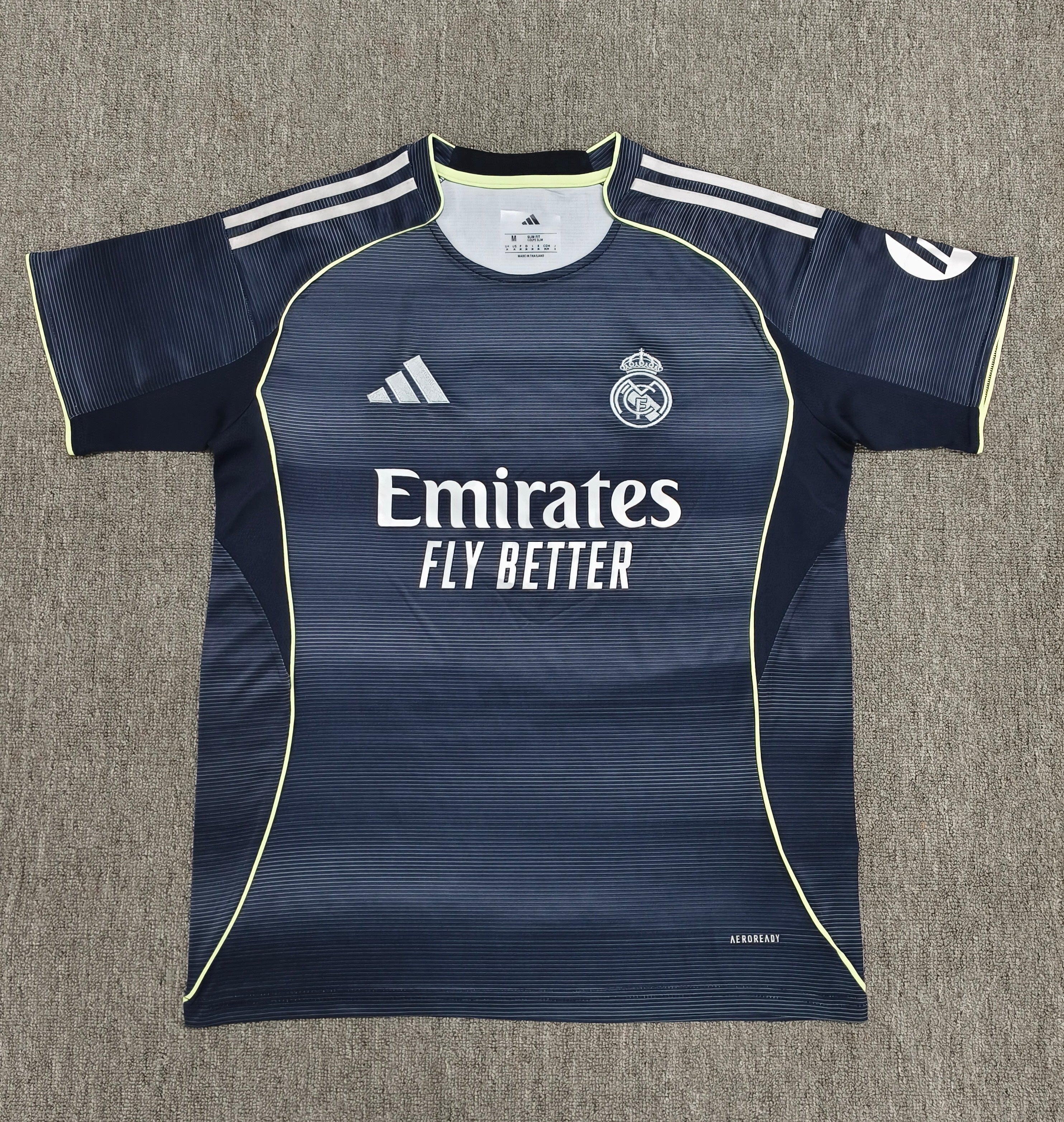 25-26 Réal Madrid Extérieur