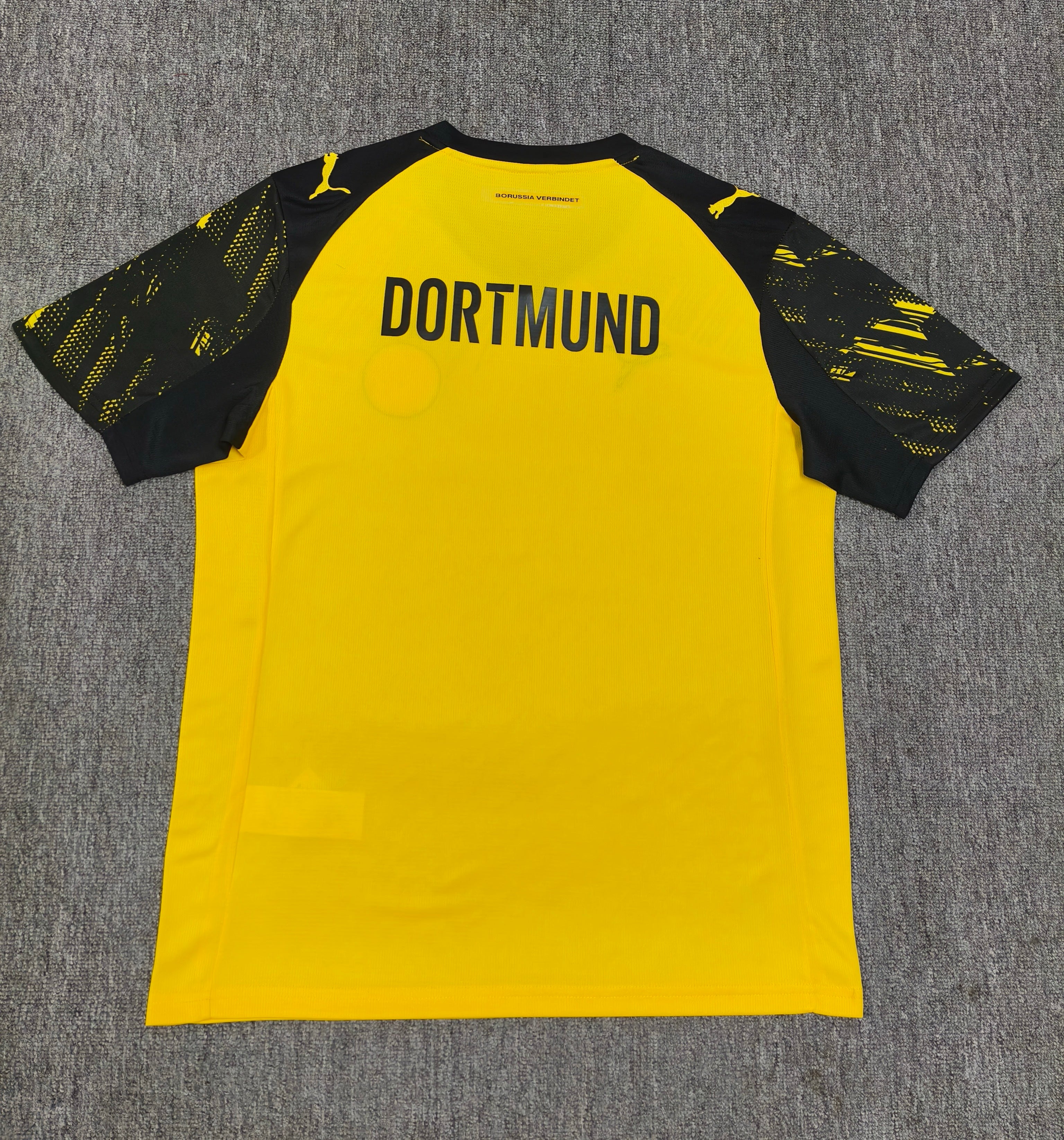 25-26 Dortmund Domicile