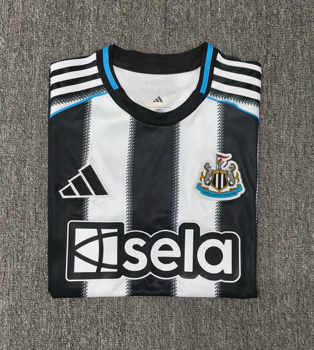 25-26 Newcastle Domicile