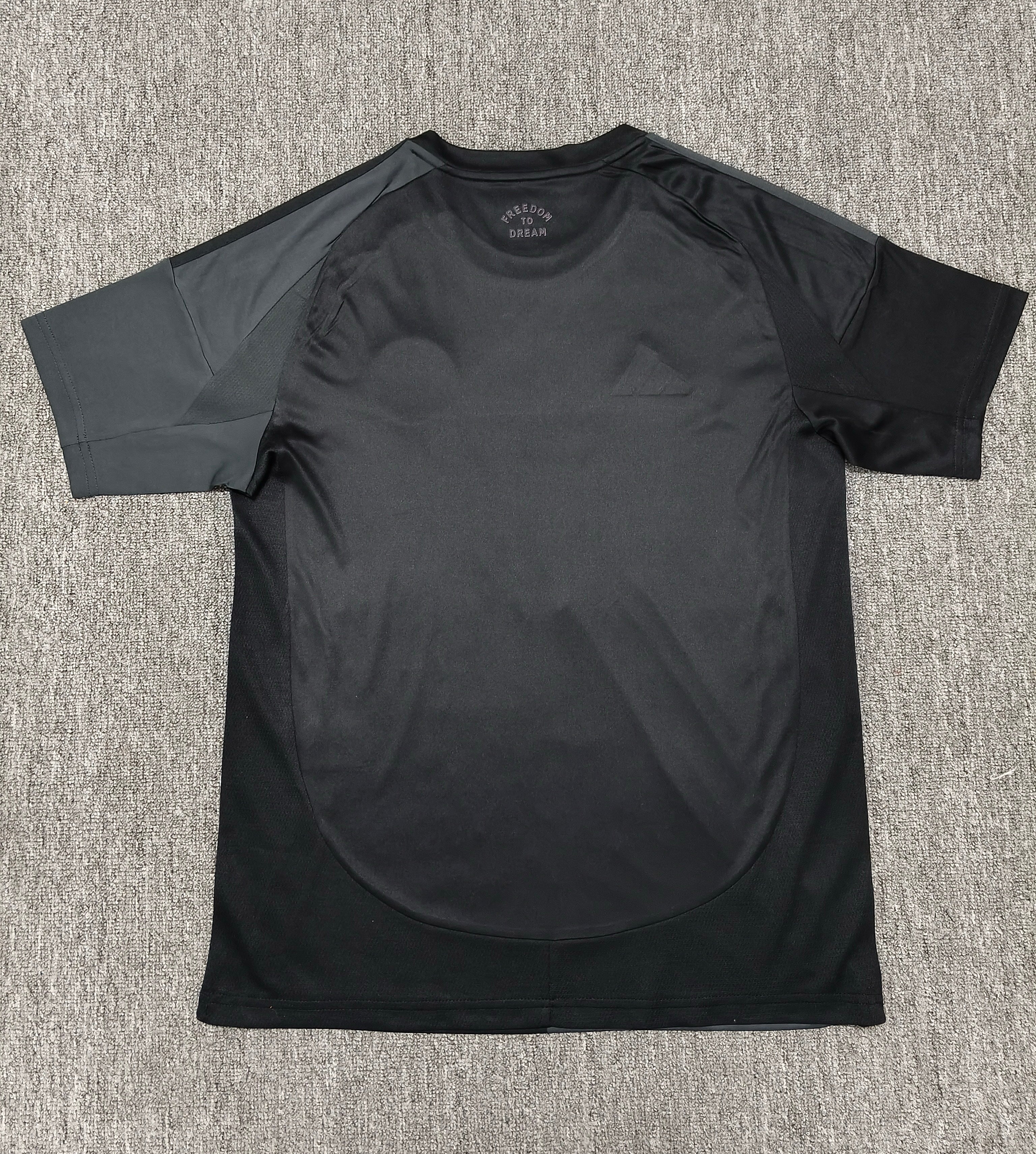 25-26 Inter Miami Extérieur